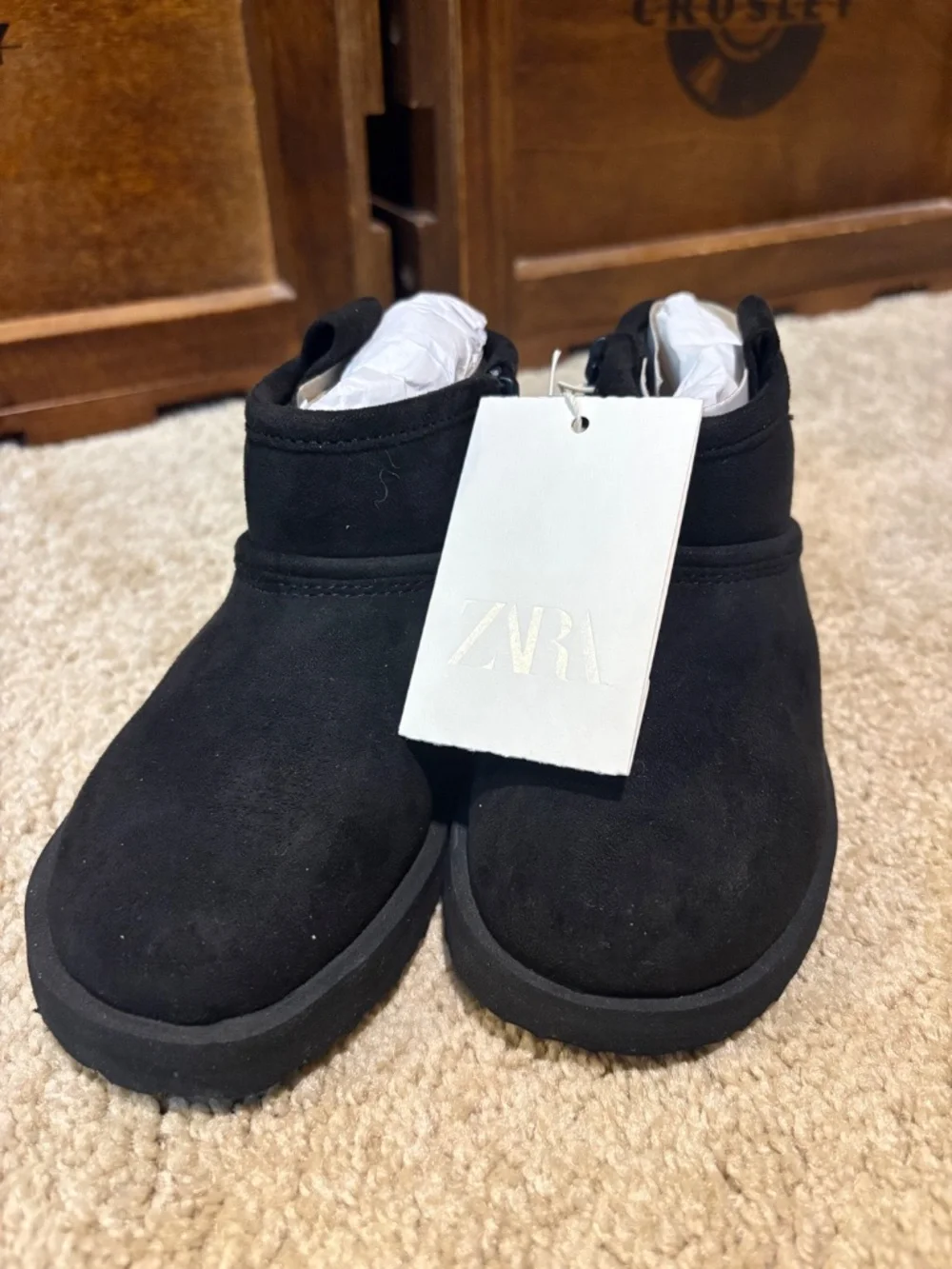 Zara boys ugg